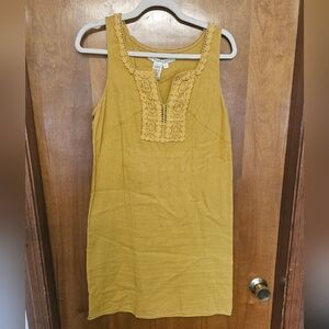 Max Studio Mustard Yellow Sleeveless Shift Dress with Crochet Trim